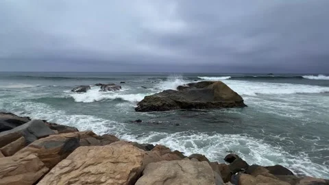 A cliff and. ocean waves Stock Footage 340152218