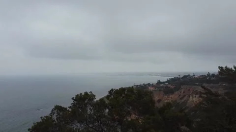Cliff Beach Drone Footage Stockbeeldmateriaal 170734846