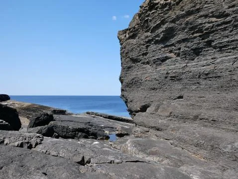 Cliffs and Atlantic ocean, clouds, rocks and laguna, beauty in nature. Vaca.. Foto stock