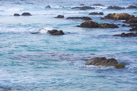 Cliffs and waves Stock-Fotos