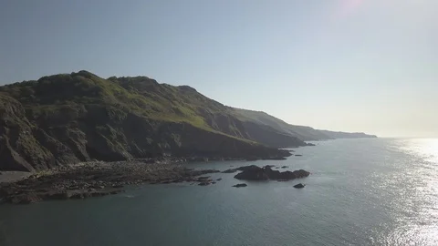 Cliffs, the beach, rocks and the Sea Vídeo Stock 120251962