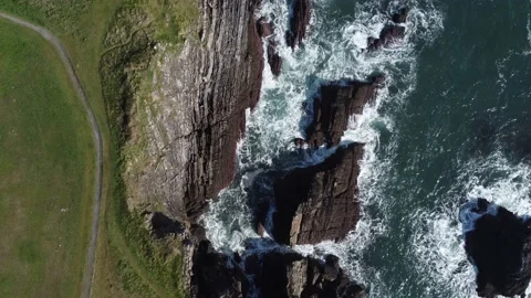 Cliffs on the coastline Vidéo 150459492