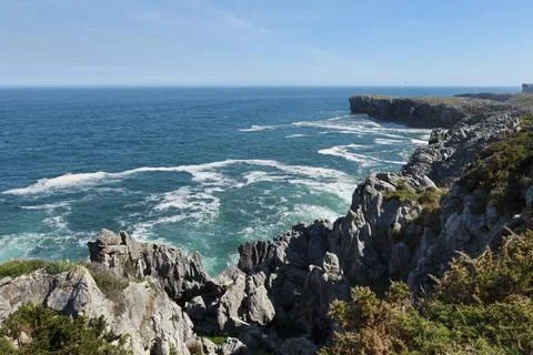 The Cliffs of Hell with beautiful rock formations and coves in Ribadesella .. Fotos Stock
