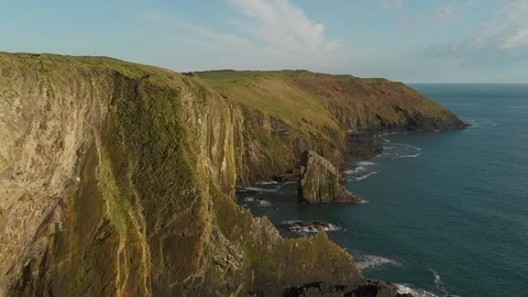 Cliff's of Ireland Vídeos de archivo 111827436