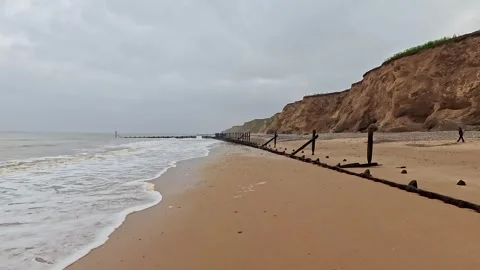 The cliffs on the Jurassic coast 스톡 동영상 307774704