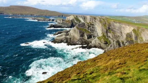 Cliffs of Kerry 스톡 동영상 81713188