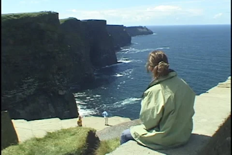 Cliffs of Moher, County Clare, Ireland Video stock 8624030