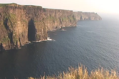 Cliffs of Moher HighWS 動画素材 1069803