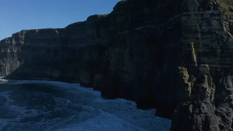 Cliffs of Moher- Ireland 動画素材 106212602