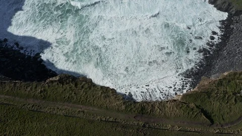 Cliffs of Moher- Ireland 動画素材 106213158