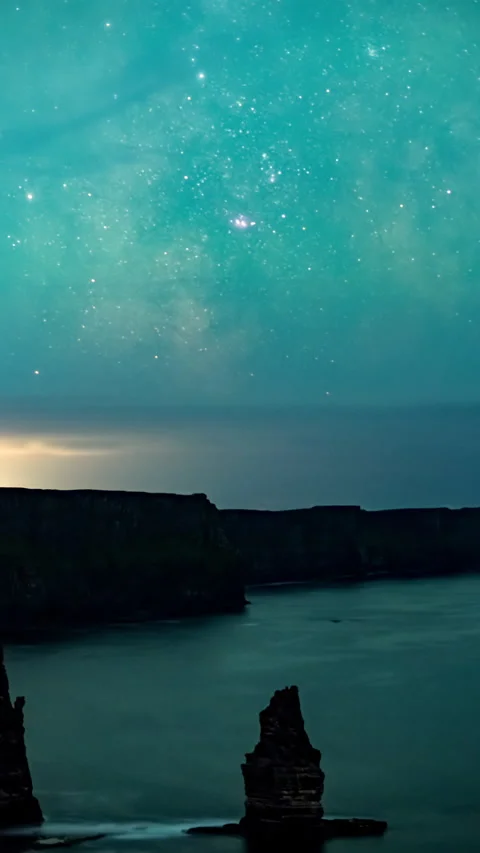 Cliffs of Moher Sea Stack Milky Way Core Timelapse. Vertical video Stock Footage 327419568