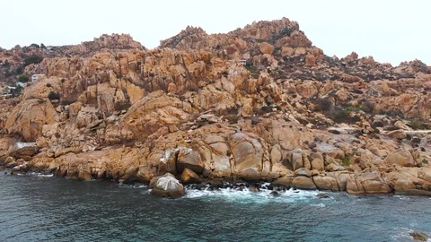 Cliffs, Pacific Ocean, Hill Castillo Carmen (Coquimbo, Chile) aerial view 動画素材 120346659
