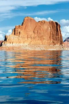 Cliffs reflected in the lake powell Stock Photos
