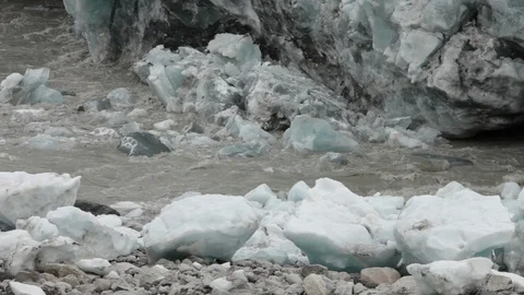 Climate Change and Global Warming - Melting Glacier water Greenland Ice Sheet 库存影片 109137518