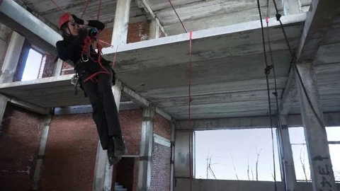 Climber attaching backup Stock Footage 76315524