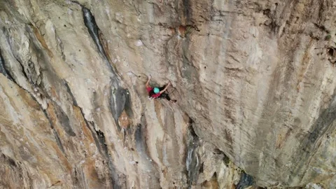 Climber drone view 库存影片 272409758