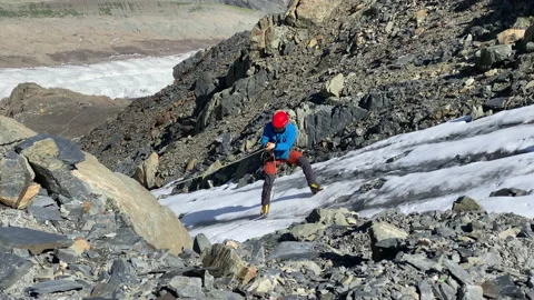 Climber on the glacier Stock-Footage 158669477