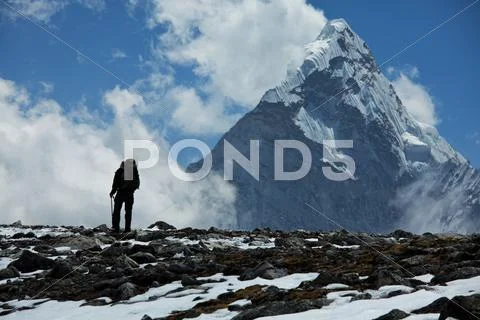 Climber in himalayan mountain Stock Photos