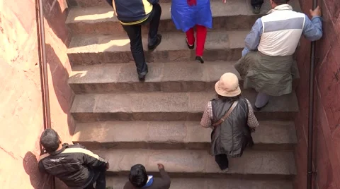 Climbing Stairs 스톡 동영상 46586633