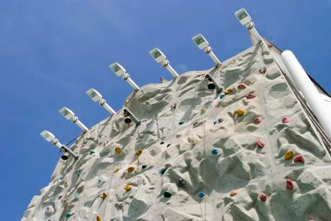 Climbing wall from below Foto stock