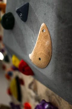 Climginb hold, a slopper in a boulder Foto stock