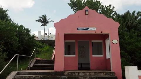 A clip of Belmount Ferry dock in Warwick, Bermuda. Stock-Footage 245454759