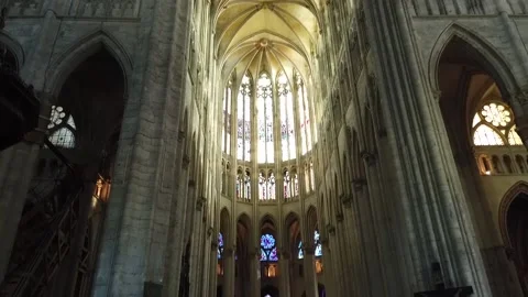 Clip of the interior of the Gothic Cathedral of Beauvais, France. Stock Footage 141201413
