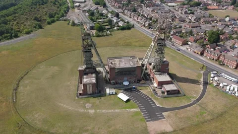 Clipstone Colliery coal mine processing plant in Nottinghamshire UK, Aerial view Video stock 319805028