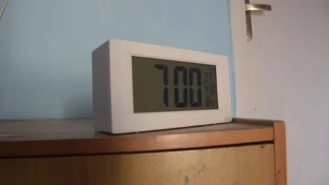 Clock 7 am Alarm Push Vidéo 153786837