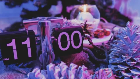 Clock Countdown Stops One Minute before New Year Hit Makes Clock To Work 動画素材 166439283