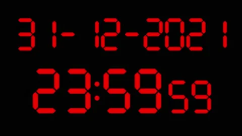 Clock counts down ten seconds until the New Year 2022 스톡 동영상 165200845