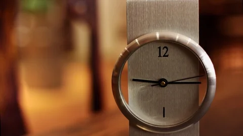 Clock Video stock 90249253