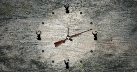 Clock for gun Lovers 4K CGI 動画素材 63084406