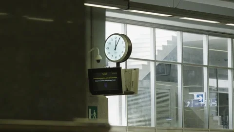 Clock on  the station 3k 스톡 동영상 73929563