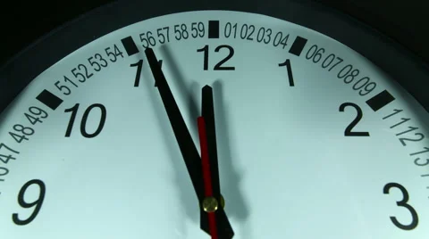 Clock timelapse - black wall clock Stockbeeldmateriaal 57296940