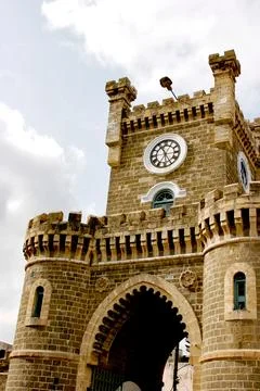 Clock tower at Bedi gate naka black stone structured, Rajkot, Saurashtra, G.. Stock-Fotos