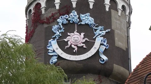 The clock on the tower Video stock 85093810