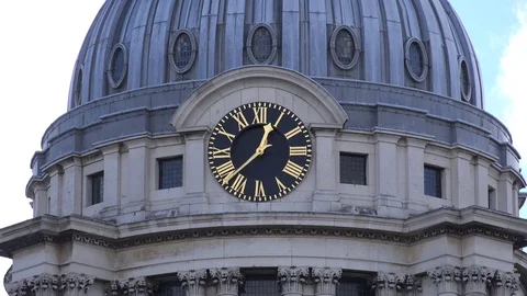 Clock tower in The Old Royal Naval College, zoom out shot, London, UK Stock Footage 112976548