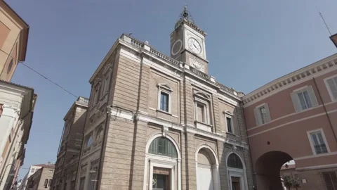 Clock tower in Piazza del Popolo, Ravenna Stock Footage 162603390