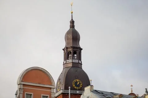Clock tower of Riga Cathedral showing dome structure Stockfoto's