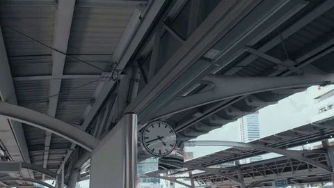 Clock in train station Stock Footage 83094190