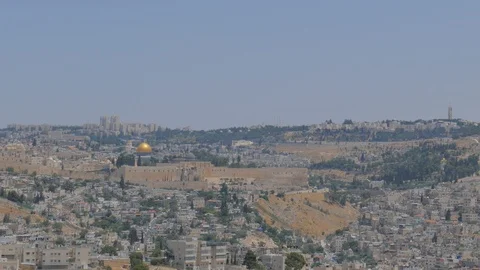Clockwise panning of the old city of Jerusalem from west to east Vídeos de archivo 91391245