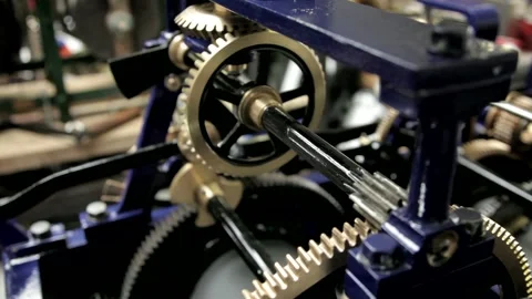 Clockwork Mechanism Operating with Spinning Fly Governor 库存影片 345754244