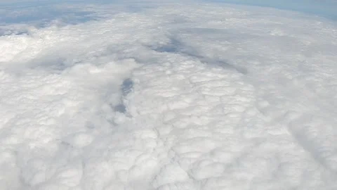 Clonds Stock Footage 132307988