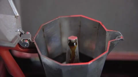 Close-Up 4K: Fresh Hot Premium Coffee Pouring from Moka Pot Spout  Rich, Da.. Stock Footage 332118602