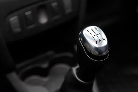 Close-up of the accelerator handle and buttons. automatic transmission gear o Photos