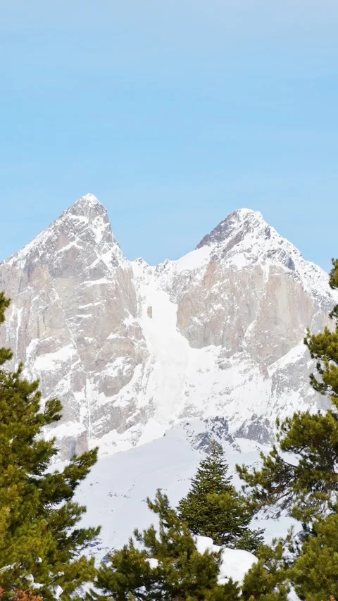 Close up aerial vertical view Ushba Mountain Svaneti Georgia timelapse with.. Vídeo Stock 329540380
