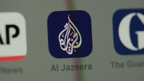 Close up of Al Jazeera app on phone home screen Stock Footage 280220603