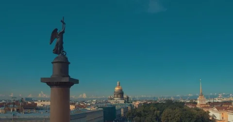 Close up of Alexander column, built between 1830 and 1834 on Palace Square, in 스톡 동영상 84374737