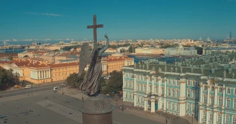 Close up of Alexander column, built between 1830 and 1834 on Palace Square, in 스톡 동영상 84375617